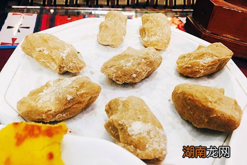 拉萨特色小吃有哪些 拉萨有什么小吃