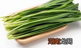 怎么煎韭菜鸡蛋饼 如何煎营养韭菜鸡蛋饼