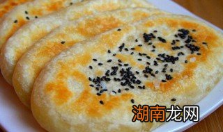 该怎么做烙饼 烙饼的做法