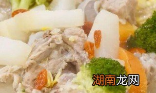 猪骨头和什么一起做的好 猪大骨可以和猪脚一起做吗