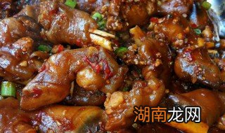 胡辣羊蹄的家常做法 胡辣羊蹄的做法及配料窍门