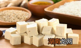 鸡蛋豆腐怎么炒才好吃 鸡蛋豆腐怎么炒