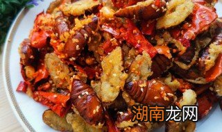 开边蚕蛹怎么做好吃窍门 开边蚕蛹的家常做法