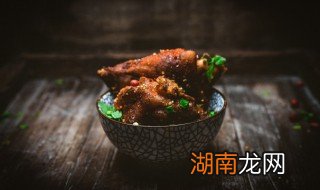 香辣猪蹄煲怎么弄 香辣猪蹄煲的做法大全