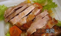 鸡胸肉热量 鸡胸肉热量高吗减肥能吃吗