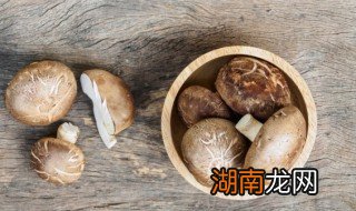 鸡肉和香菇做馅的方法 鸡肉和香菇做馅的方法窍门