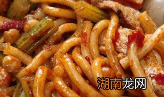 新疆炒米粉怎么做 新疆炒米粉怎么做好吃又简单 视频教程