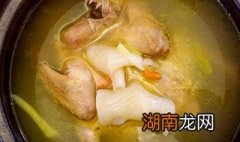 如何做花胶炖鸽子 鸽子煲花胶