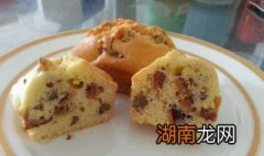 如何做核桃红枣蛋糕 核桃红枣蛋糕做法介绍