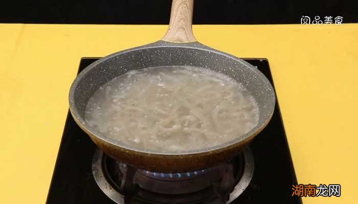 肉皮冻的做法 肉皮冻怎么做好吃