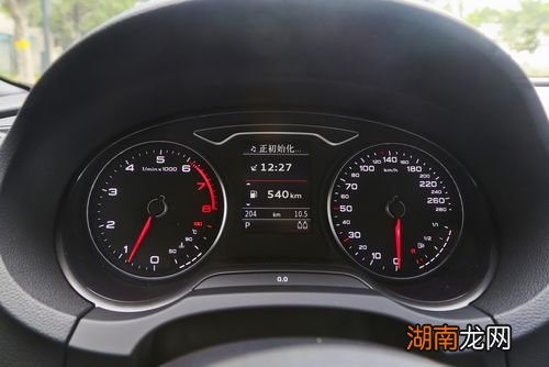 仪表盘显示drl是指日间行车灯 drl是什么意思车上的