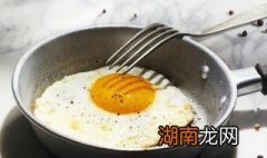 怎么煎荷包蛋 怎么煎荷包蛋不散不碎还好看