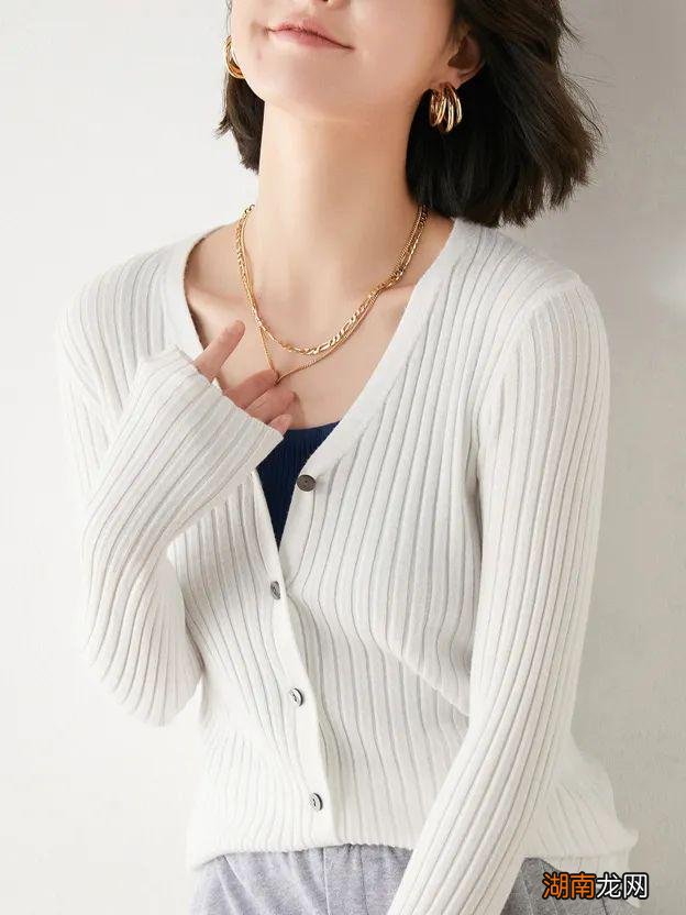 秋季必备针织开衫，挑战60天穿搭不重样！舒适显瘦，一件穿3季！