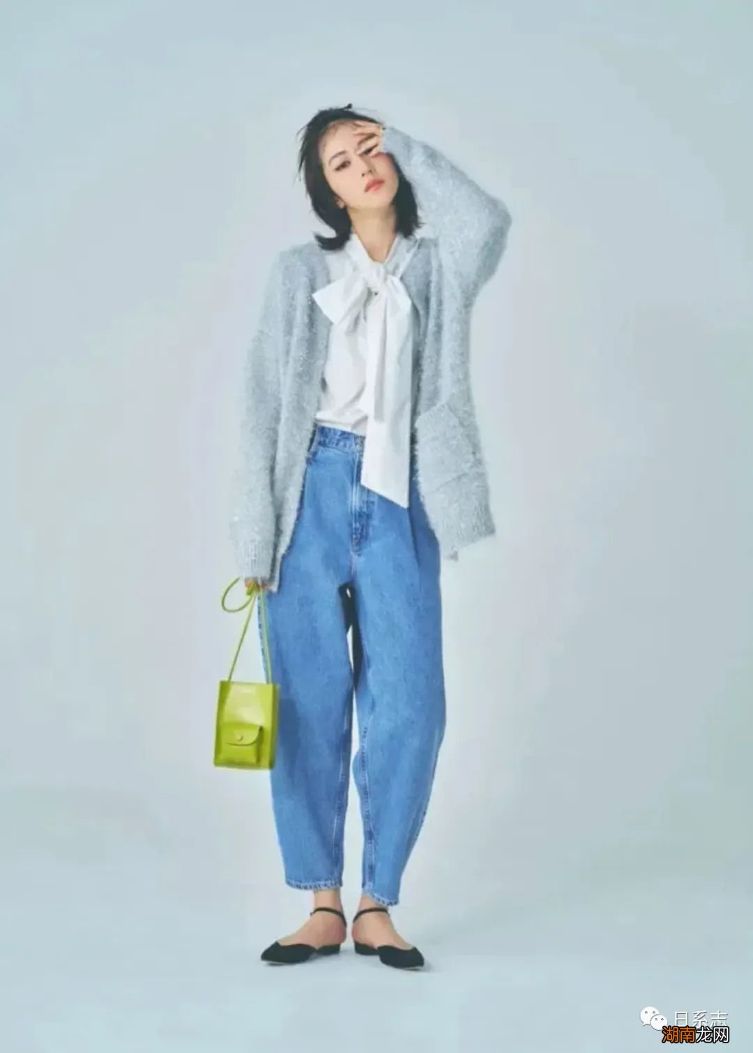 现在开始,时髦的你要被毛绒绒上衣包围啦!