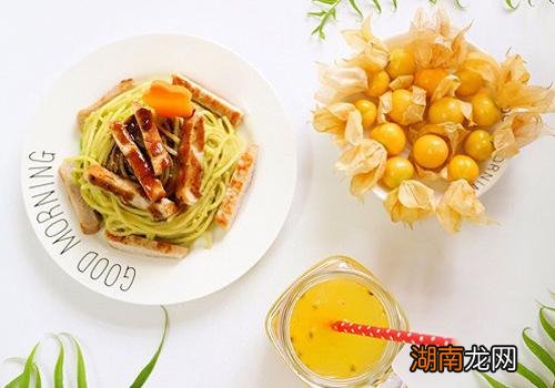 月经期可以喝百香果蜂蜜水吗 月经期可以喝百香果蜂蜜水吗女生