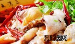 酸菜鱼和水煮鱼的区别 酸菜鱼与水煮鱼的区别有哪些