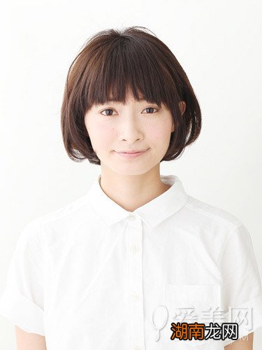 最新短发扎法教程一分钟清新蜕变