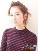 扁塌头型变身记蓬松马尾活力十足