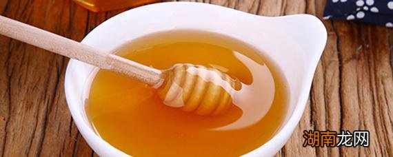 喝土蜂蜜水会上火吗 喝土蜂蜜水会上火吗