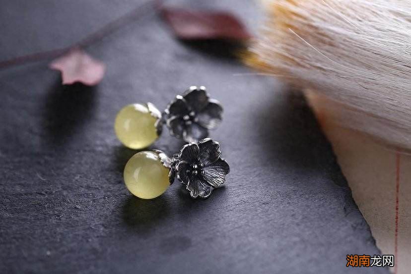 购买哪种银饰更划算 990银和925银哪个好一点