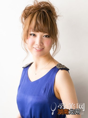 中长发扎法速学凌乱发型时尚华丽