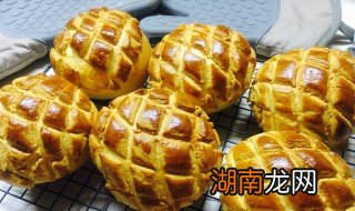 菠萝包怎么做 跟我学一学,在家就能做