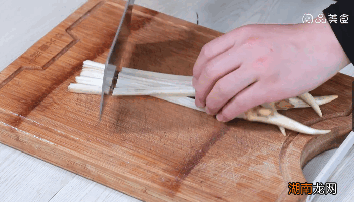 茄汁炒藕带做法 茄汁炒藕带怎么做