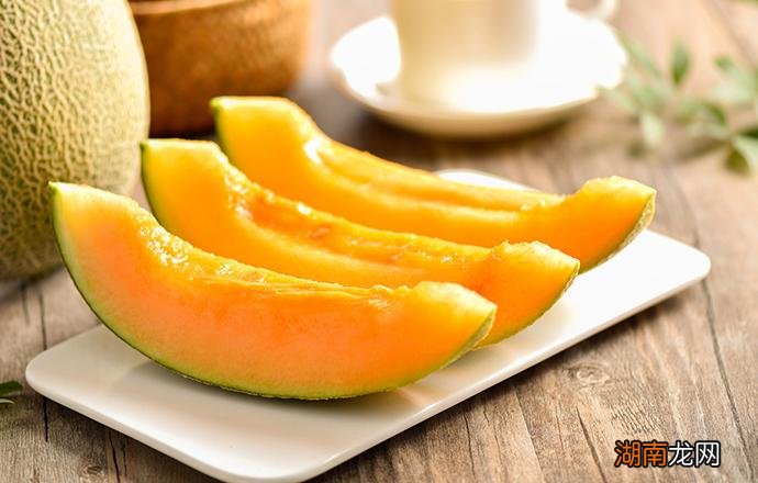 哈密瓜是发物吗 哈密瓜什么人不能吃