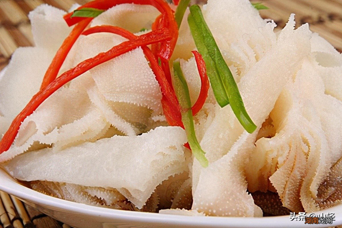 百叶和毛肚是一个东西吗 百叶是牛身上哪个部分