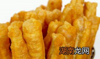 油条做法 原来这么简单