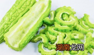 苦瓜糖的制作方法 苦瓜糖的制作方法视频教程