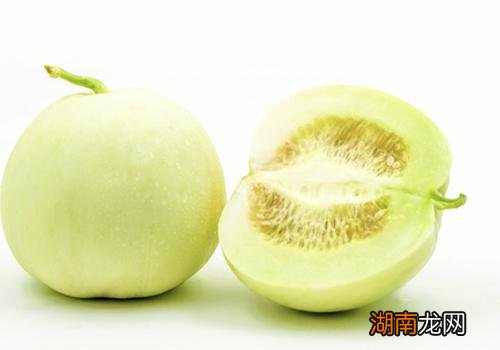 香瓜可以和菠萝一起吃吗 香瓜和菠萝能一起吃吗