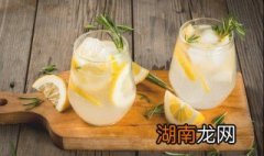 柠檬水用多少度的水泡合适 柠檬泡水的温度
