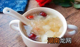 雪梨银耳羹的做法 快动手做吧