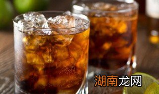 怎么清洗饮料污渍 如何去除碳酸饮料的污渍