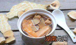 瘦肉海底椰青橄榄汤的做法 如何做瘦肉海底椰青橄榄汤