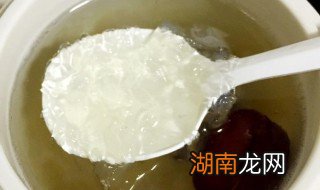 冰糖的功效与作用 冰糖雪梨的功效与作用