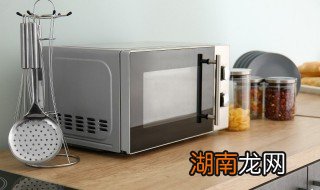 省油版微波炉花生米的做法 省油版微波炉花生米怎么做