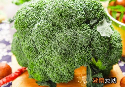 猪肝可以和西兰花一起吃吗 吃西兰花隔多久能吃猪肝