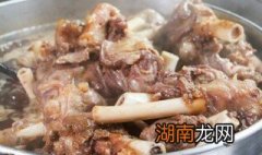 怎么炖羊骨头 怎么炖羊骨头好吃
