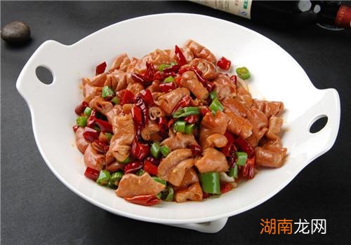 肥肠的功效与作用禁忌 肥肠的功效与作用