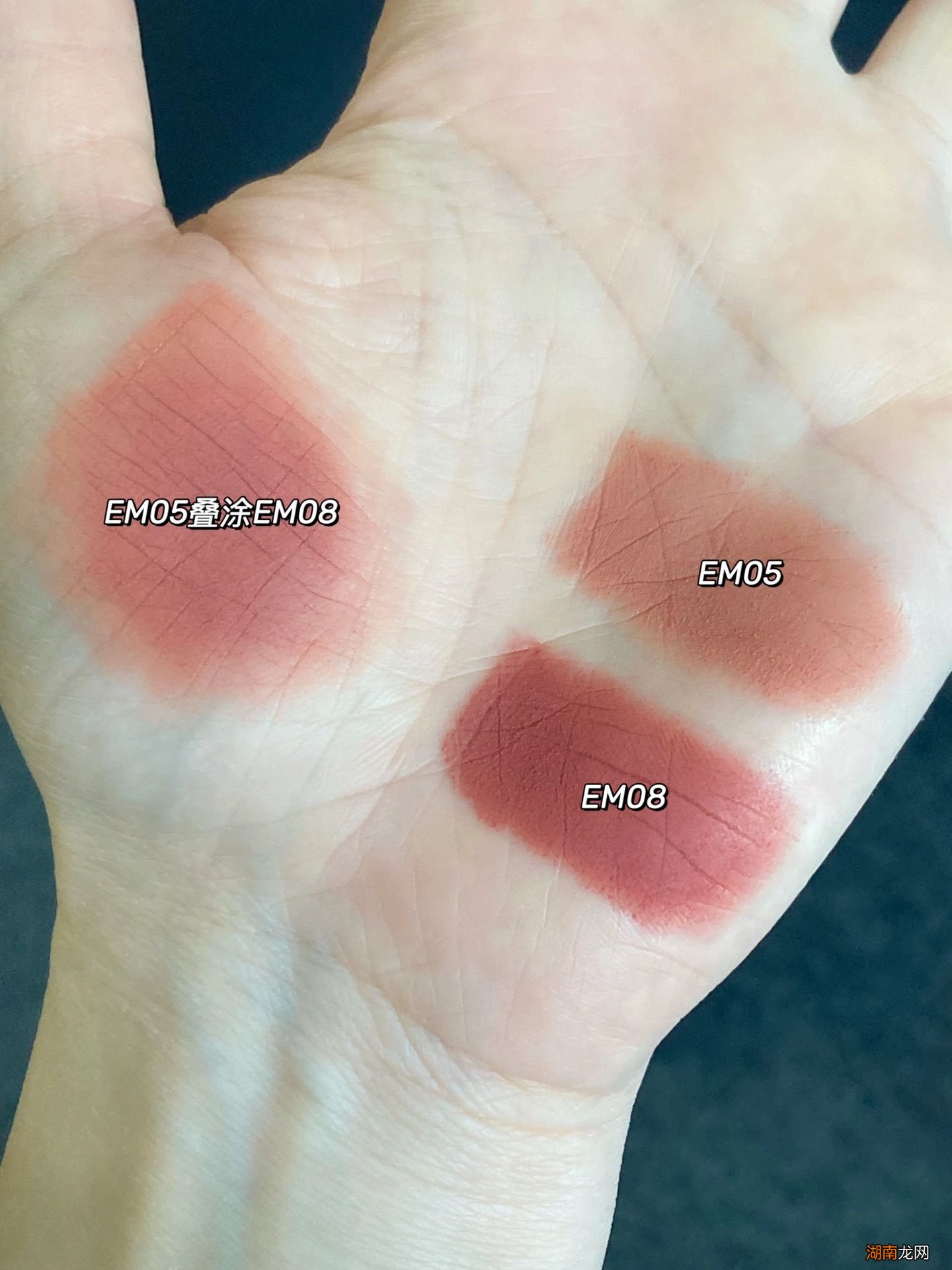 为什么现在很多女生不化妆只涂口红？看了她们化的妆，我懂了