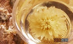 山楂可以和菊花一起泡吗 山楂菊花茶有什么功效
