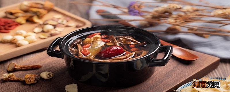 淮山红枣排骨汤怎么做好吃 淮山红枣排骨汤的功效