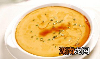 冰糖麻油蒸蛋的功效 冰糖麻油蒸蛋制作方法