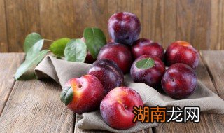 辣椒李子的腌制方法视频 辣椒李子的腌制方法