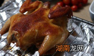 腊排骨炖土鸡的做法 腊排骨炖土鸡的做法步骤