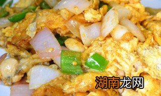 金雀花火腿炒蛋怎么做的 金雀花火腿炒蛋怎么做