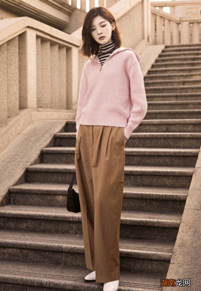 今年秋冬最流行的穿搭:美拉德配色,太惊艳了!