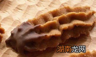 巧克力曲奇棒怎么做 巧克力棒怎么做呢